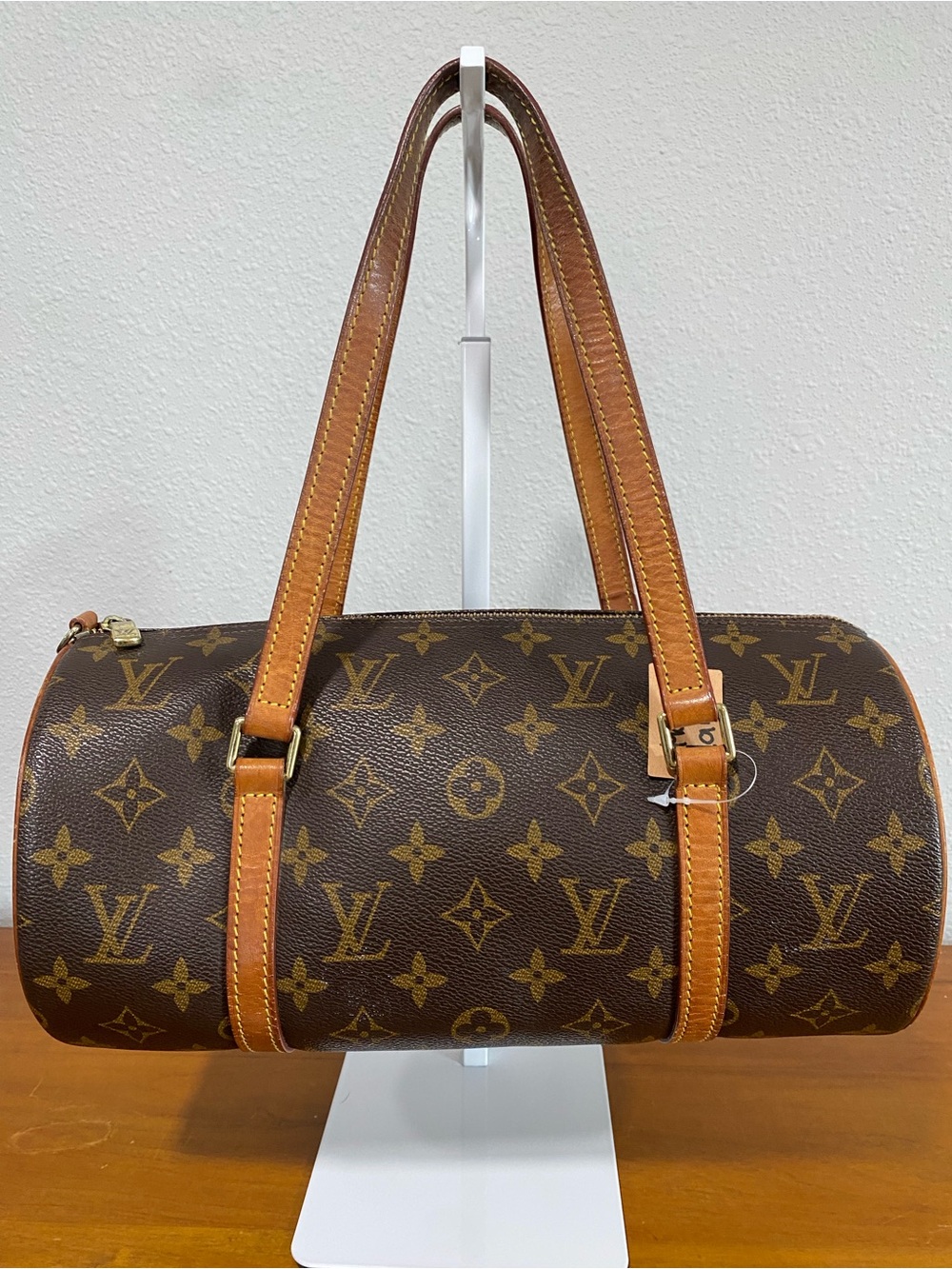 Classic Tan Leather Bag Interior - Smooth Lining 💐Authenticity Not Guaranteed💐